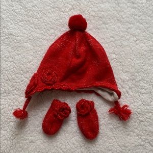 Old Navy Infant Hat & Mittens